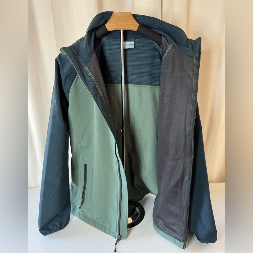 Columbia Jacket - Picture 3 of 4